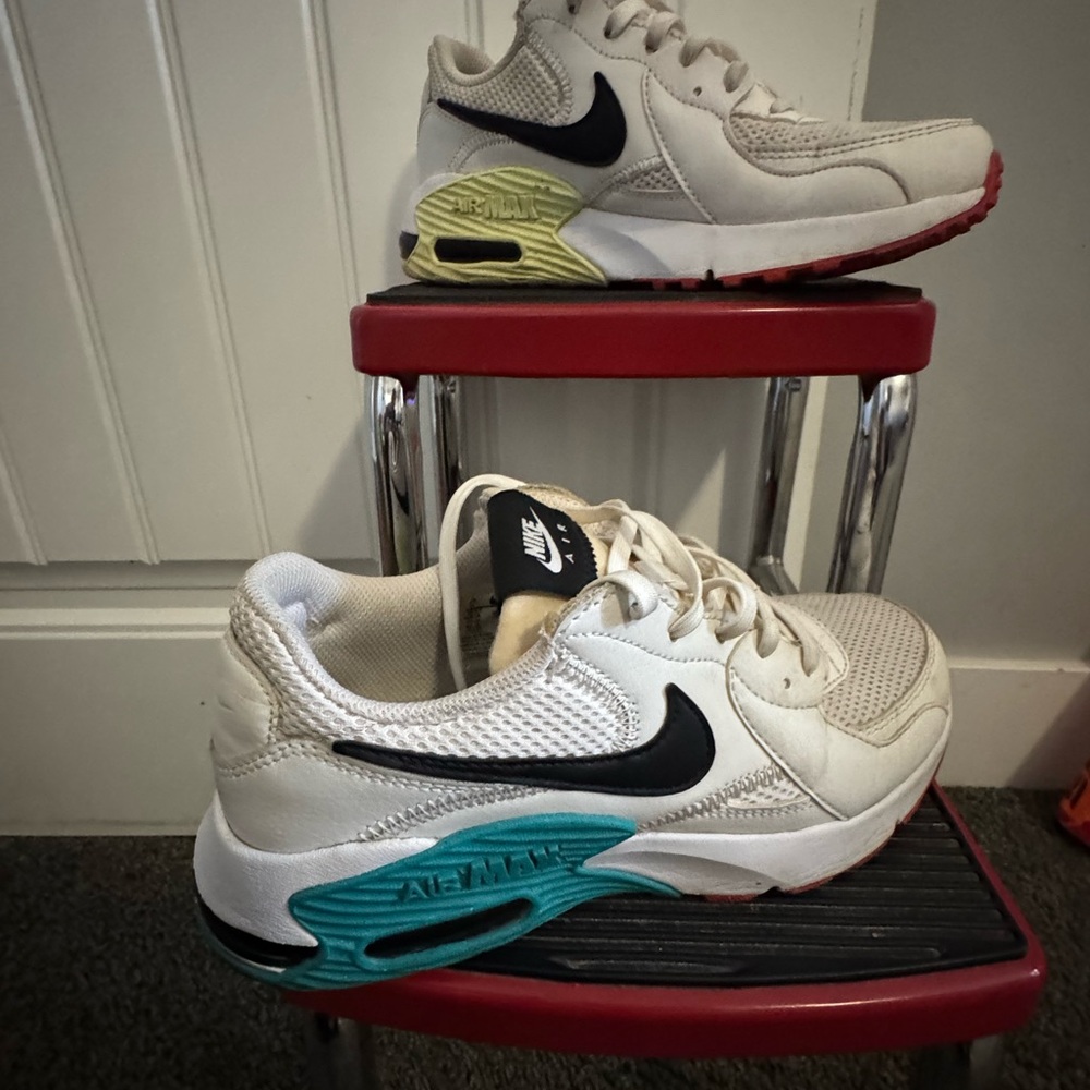 Nike Women's Athletic Shoes - Cream, Black, and Teal